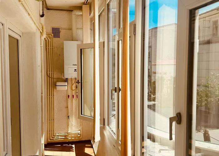 2 2 Bedrooms 4 Persoane