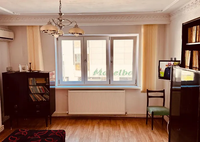 Apartment 2 2 Bedrooms 4 Persoane Constanta