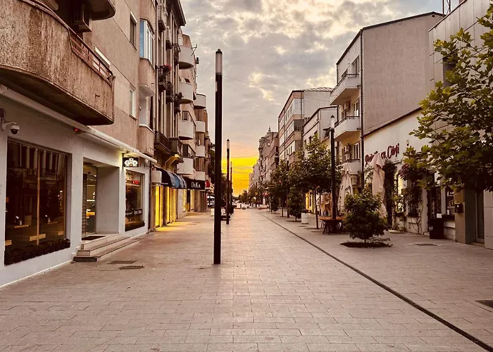 2 2 Bedrooms 4 Persoane * Constanta